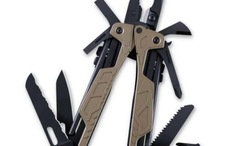 Multiherramienta Leatherman OHT, con una sola mano… todo
