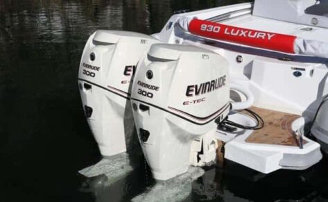 Evinrude, altas prestaciones en dos tiempos inyección
