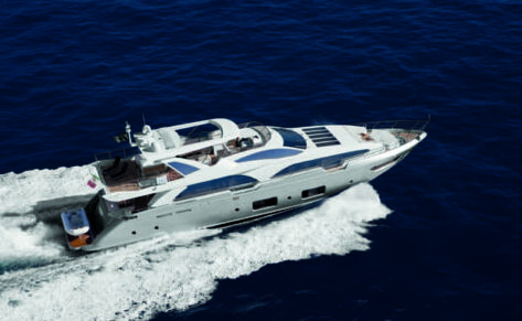 Marina Estrella refuerza su proyecto chárter