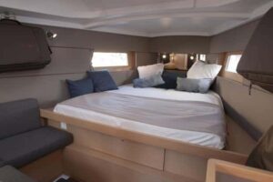 Bénéteau Oceanis 38