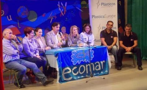 Theresa Zabell y PlasticsEurope animan a los niños gallegos a cuidar de los mares
