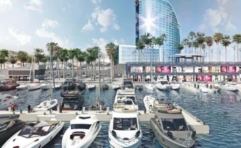 Primera piedra de Marina Vela en Barcelona