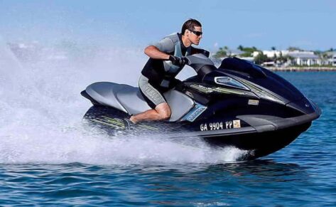 FADIN firma un convenio con Mont-Mar Gestión para mejorar la cobertura legal de embarcaciones y motos de agua