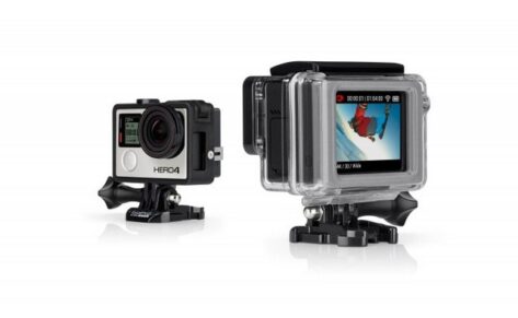 GoPro HERO+ LCD, con la carcasa integrada y pantalla táctil