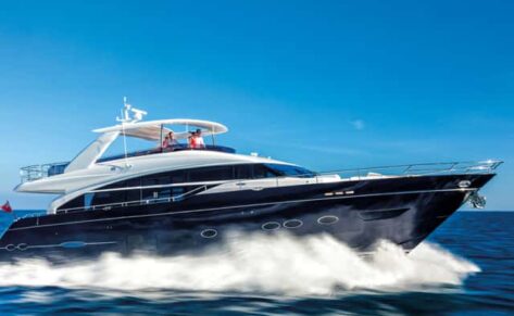 Princess 88 Motor Yacht, elegante y eficiente superyate de bolsillo
