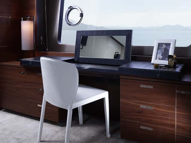 princess 88 my 88MY Master Stateroom Detail 2.jpg