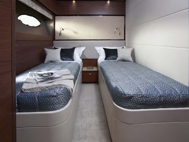 Princess 88 Motor Yacht 15