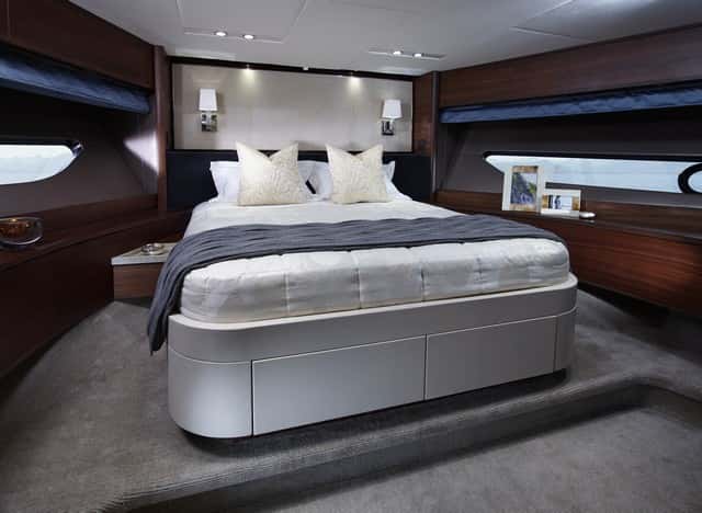 88MY Forward Cabin.jpg