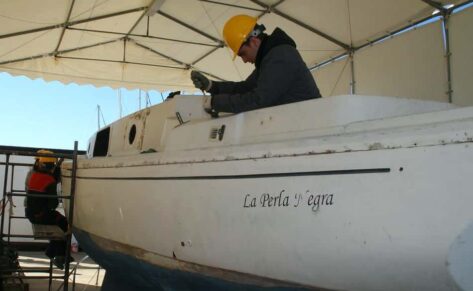 Formación técnica sobre mantenimiento de embarcaciones para alumnos de formación profesional en Mataró Marina Barcelona