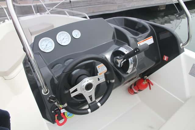 Quicksilver Activ 455 Open 8-QS Activ 455 Open