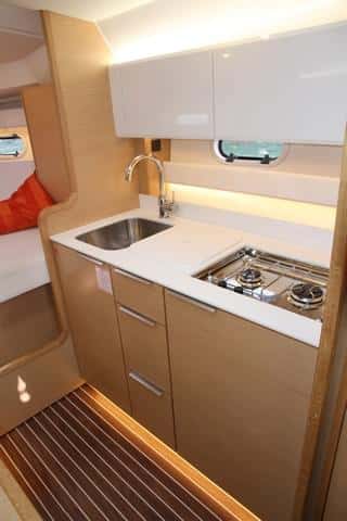 17-BavariaSport330HT