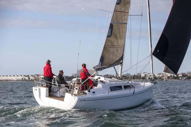Waterkampioen Opnames van de voor de European Yacht of the Year 2015-2016 genomineerde boten in La Rochelle