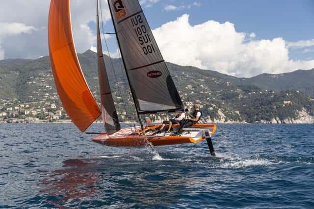 TYP HIER DE BESCHRIJVING en Naam Modellen-voor en Achternaam, ook Bezienswaardigheden: (naam museum, monument, gebouw etc.)