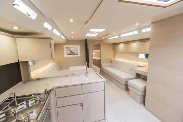 solaris Waterkampioen Proefvaarten met de de genomineerde jachten voor de Eupese Boot van het Jaar in Santa Margherita die Ligure