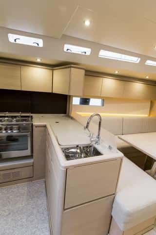 Waterkampioen Proefvaarten met de de genomineerde jachten voor de Eupese Boot van het Jaar in Santa Margherita die Ligure