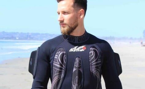 WaveWrecker, tu cuerpo es la tabla