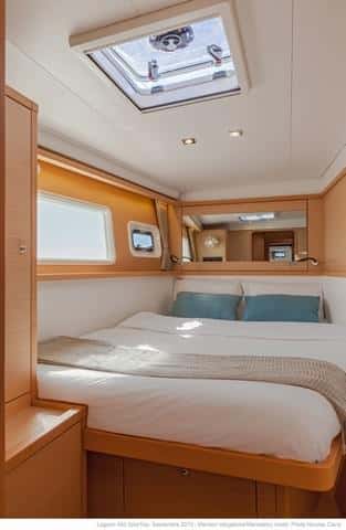 8. Lagoon 450 S_cabina