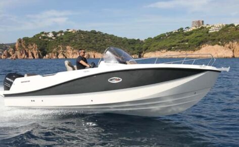 Quicksilver Activ 755 Sundeck y Open,lo tienen casi todo