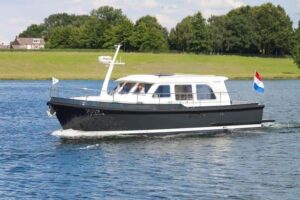 Linssen Grand Sturdy 350 Sedan