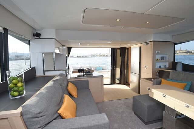 Fountaine Pajot MY44