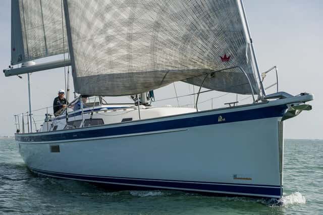 Hallberg-Rassy 44