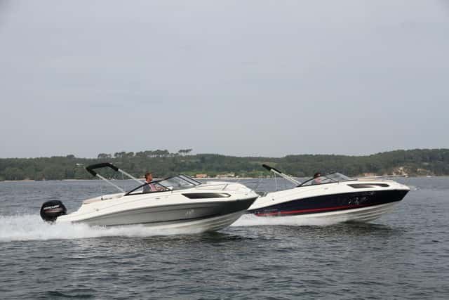 Bayliner VR5 Cuddy IB y OB