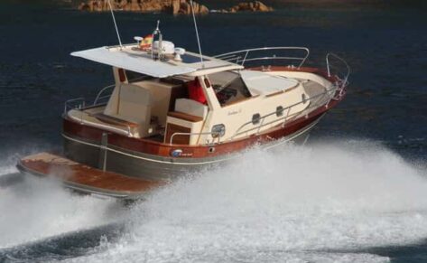 Gozzo Positano 38, estilo mediterráneo