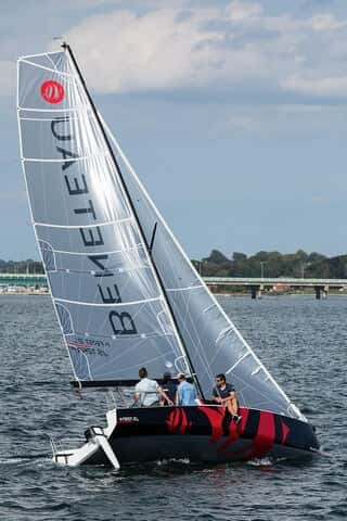 Los veleros de 2019 - first 24