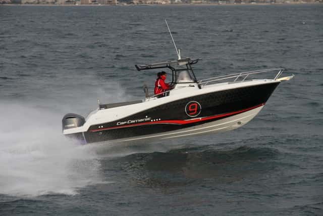 Jeanneau Cap Camarat 9.0 WA y CC