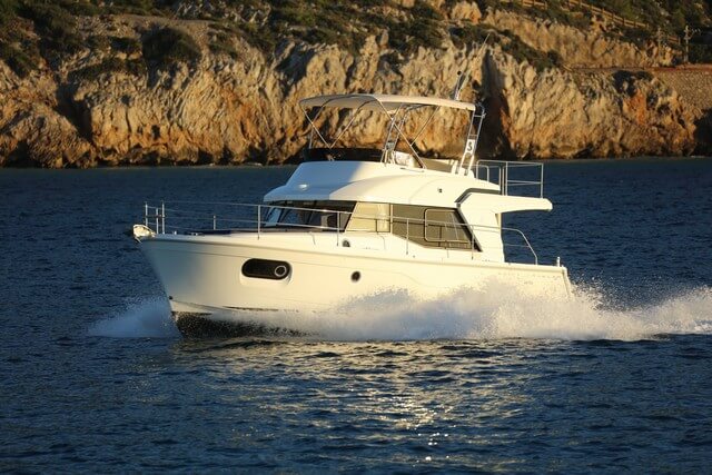 Swift Trawler 35 navegando