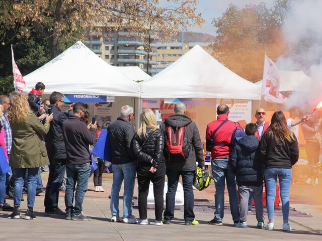 4ª edición de Inicia't badalona expositores y público