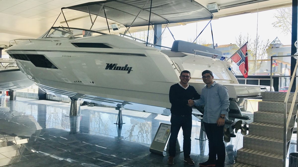 Island Yachts Broker distribuidor Windy