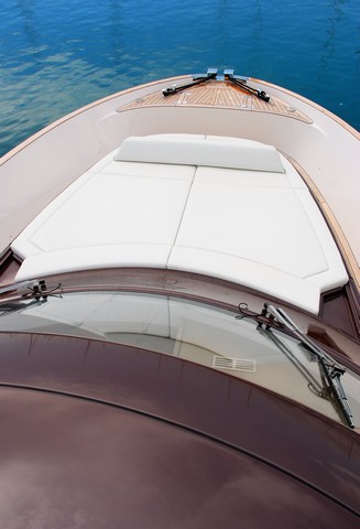 Solaris Power 55 solarium proa