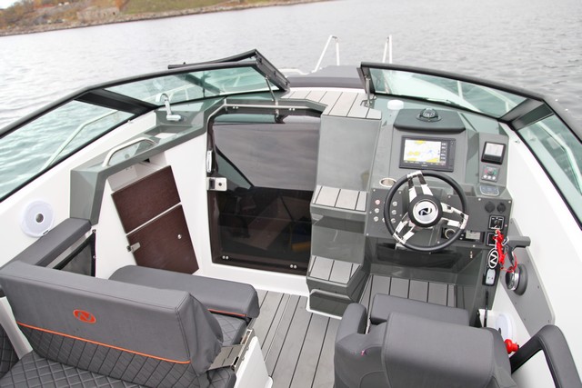 Nordkapp Noblesse 720