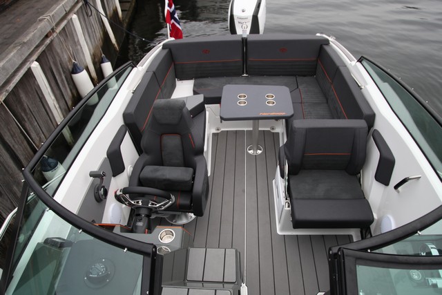 Nordkapp Noblesse 660