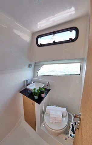 Rodman 1090 Evolution