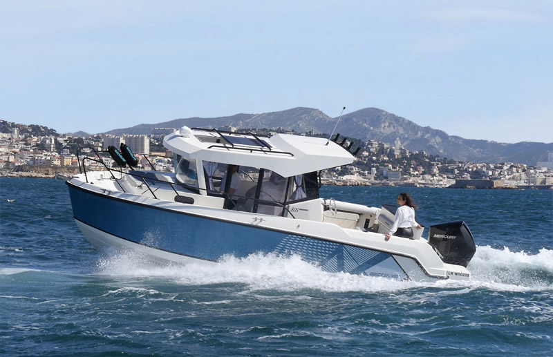 Quicksilver 805 Pilothouse