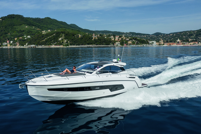 Azimut Atlantis 45
