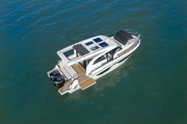 Bénéteau Antares 11