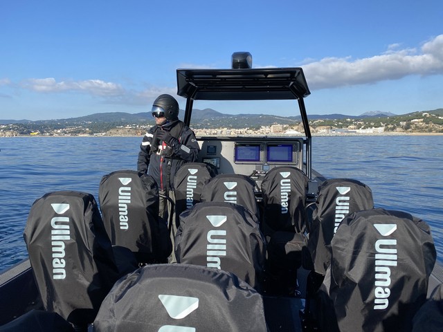 Aresa 1700 Black Falcon