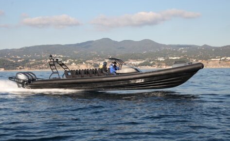 Aresa 1700 Black Falcon