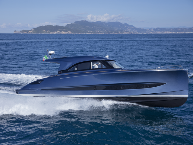 Solaris Power 48 Lobster