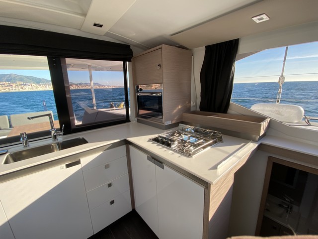Fountaine Pajot Isla 40