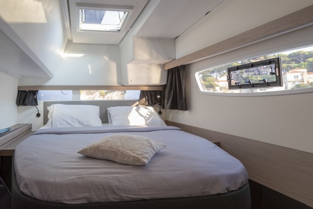 Fountaine Pajot Isla 40