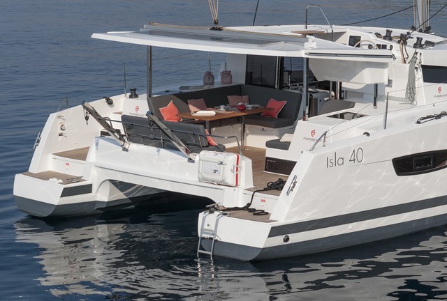 Fountaine Pajot Isla 40
