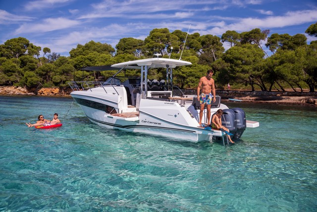 Jeanneau Cap Camarat 10.5 WA Serie 2