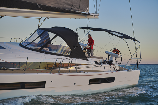 Jeanneau Yacht 60