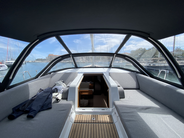 Jeanneau Yacht 60