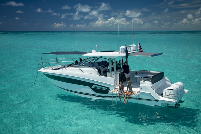 Jeanneau Cap Camarat 12.5 WA