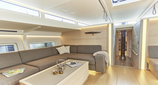 YYachts 8 Vegas Baby